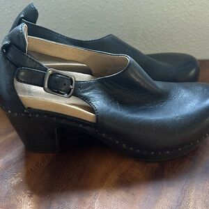 Elegant Black Leather Clogs with Buckle Accent